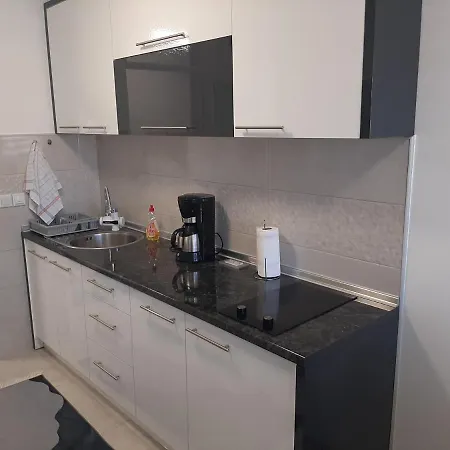 Great Adi サラエヴォ